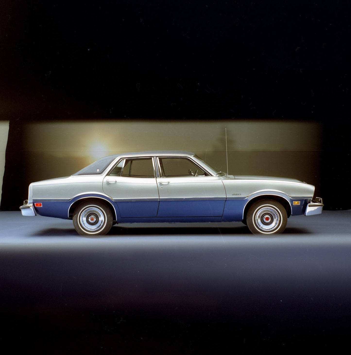 1976 Ford Maverick four-door CN13004-008 0144-3092