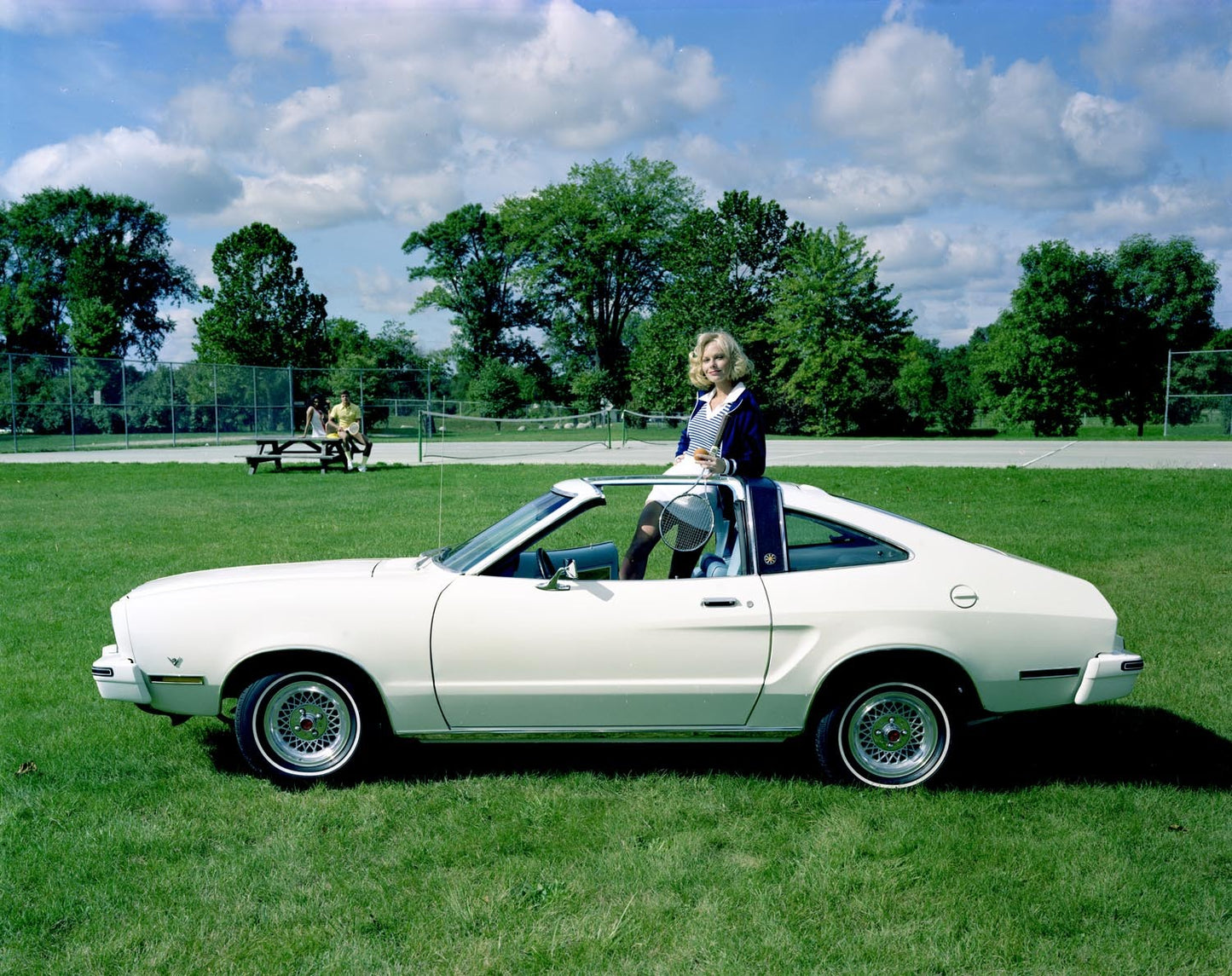1977 Ford Mustang II with T-top CN13503-048 0144-3105