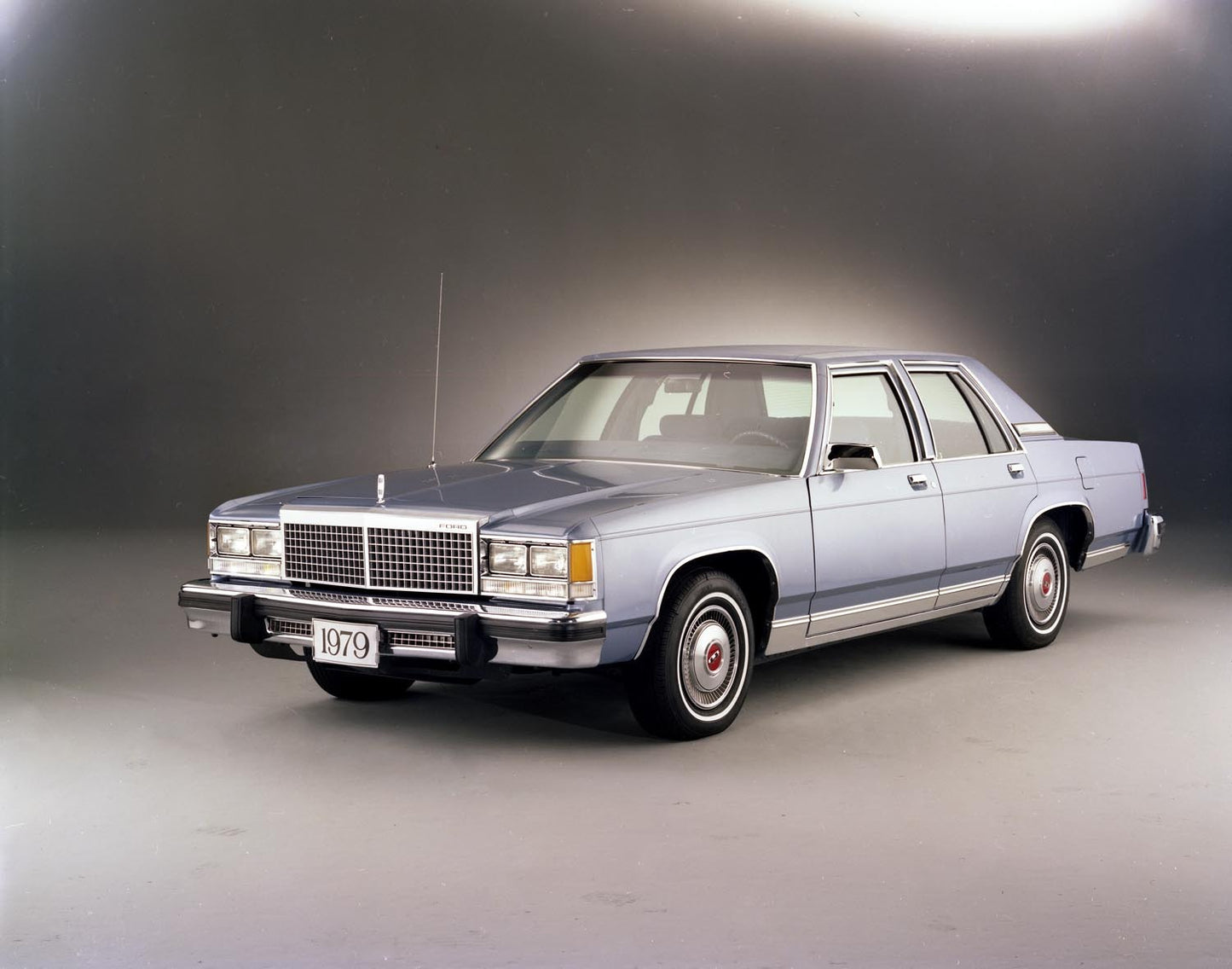 1979 Ford LTD Landau four-door CN26002-205 0144-3136