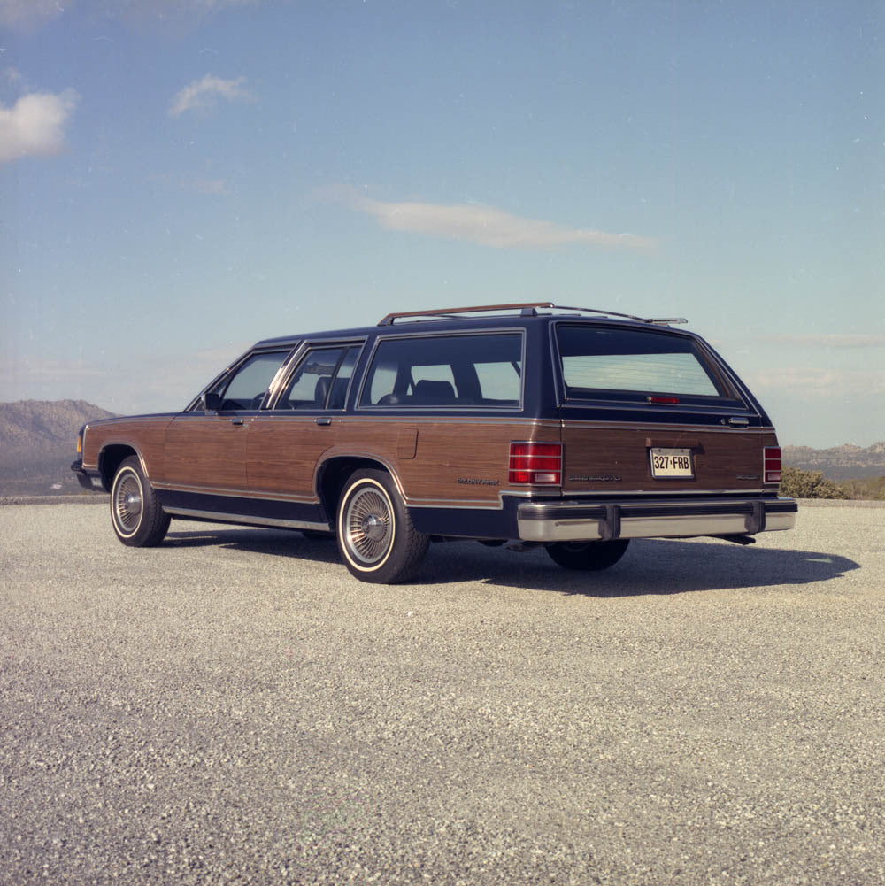 1988 Mercury Grand Marquis LS Colony Park CN49010-047 0144-3196