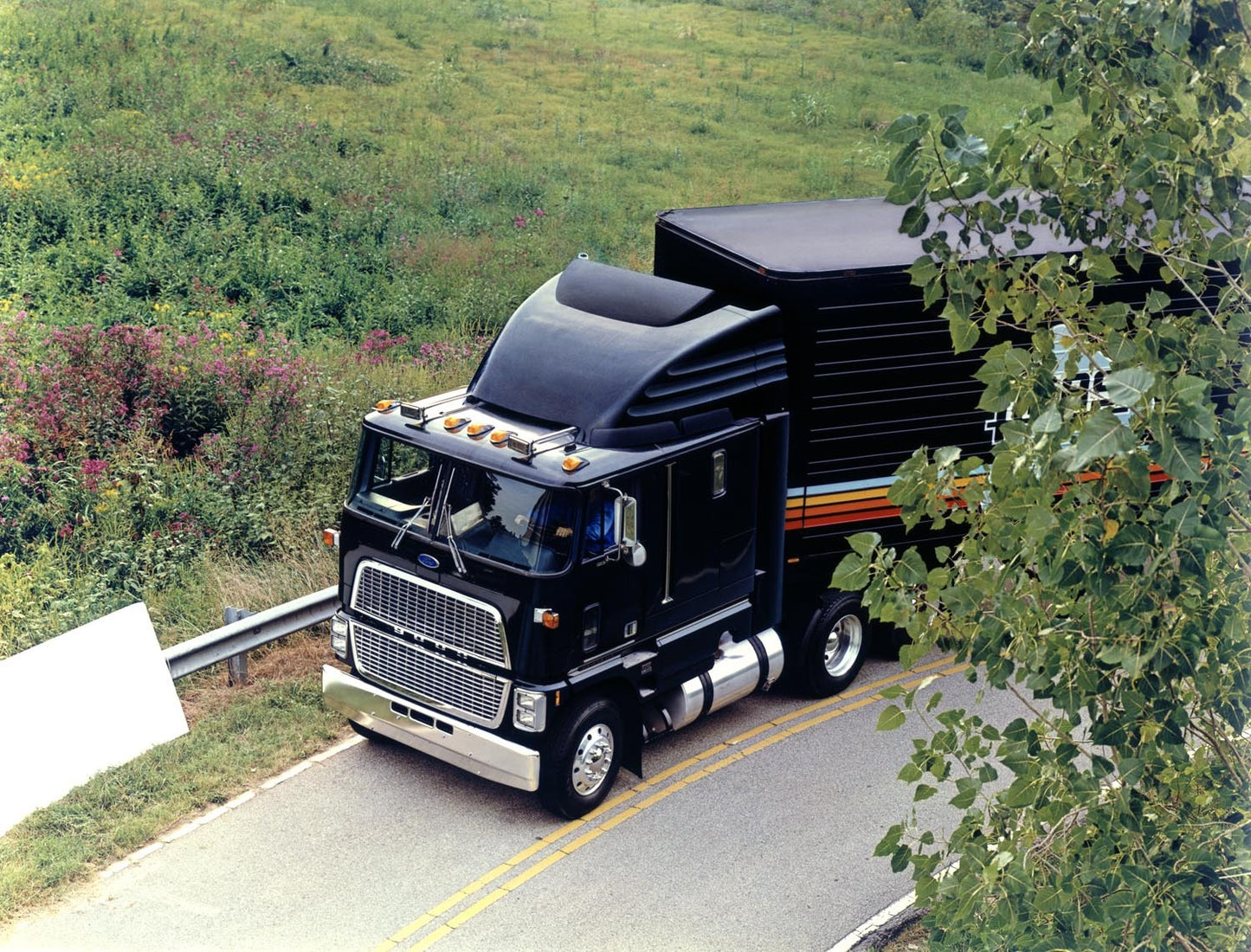 1989 Ford AeroForce CLT-9000 heavy truck CN52007-782 0144-3204