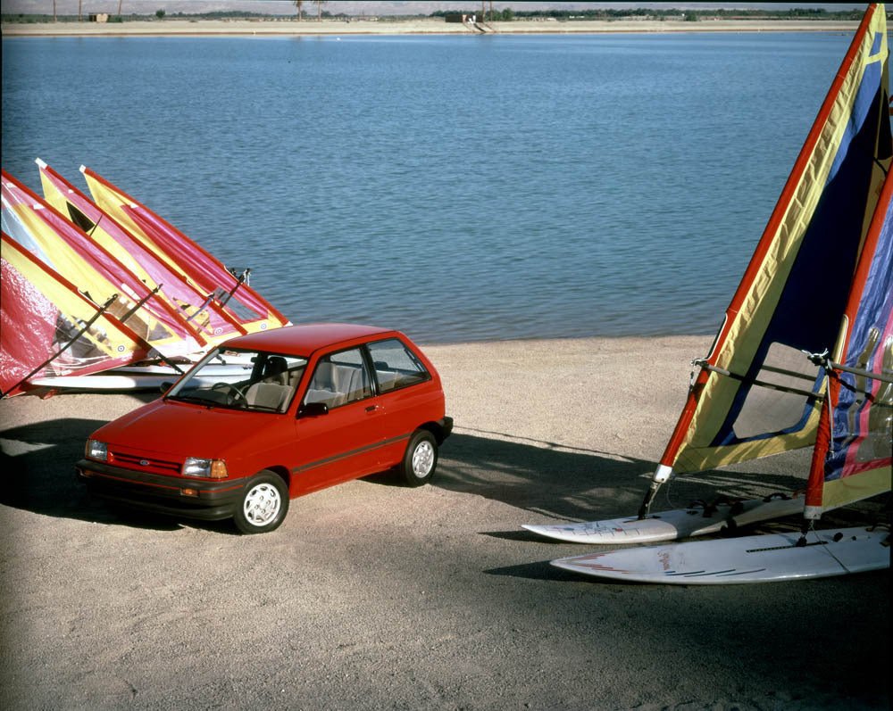 1989 Ford Festiva CN52006-25 0144-3212