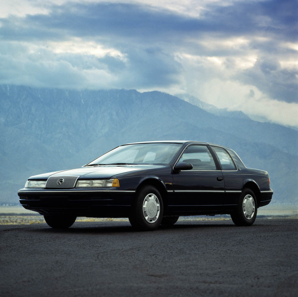 1989 Mercury Cougar XR-7 CN52013-26 0144-3243