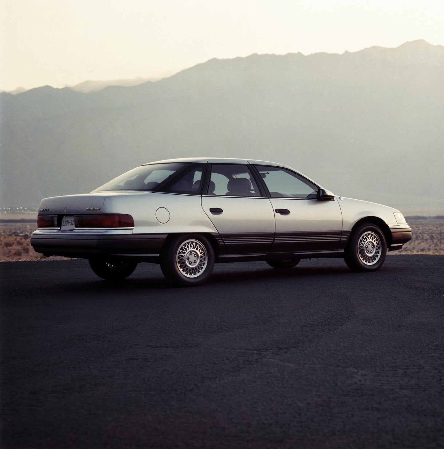 1989 Mercury Sable LS CN52014-55 0144-3253