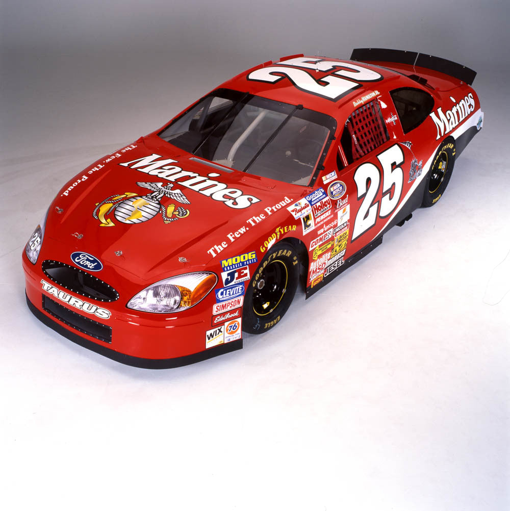 2002 Ford Taurus NASCAR Bobby Hamilton Jr 150 AR-2001-213703 0144-3318