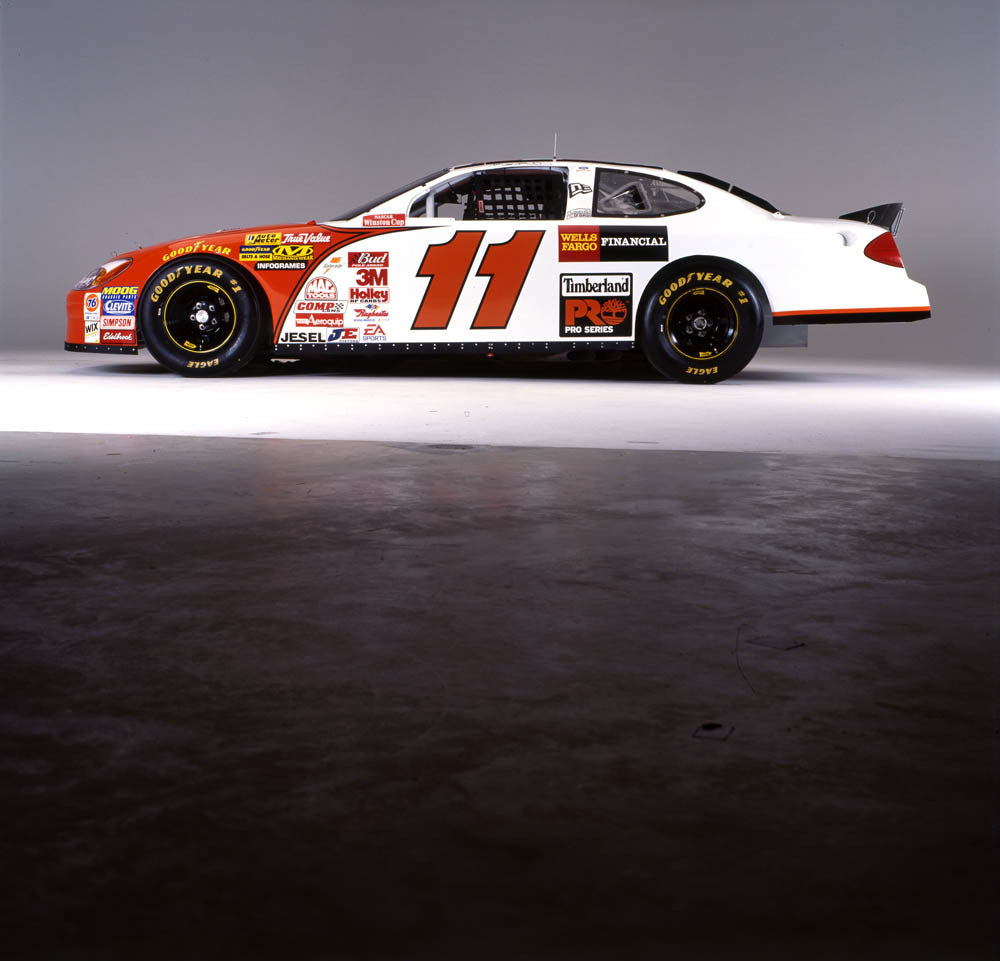 2002 Ford Taurus NASCAR Brett Bodine 30 AR-2001-213703 0144-3321