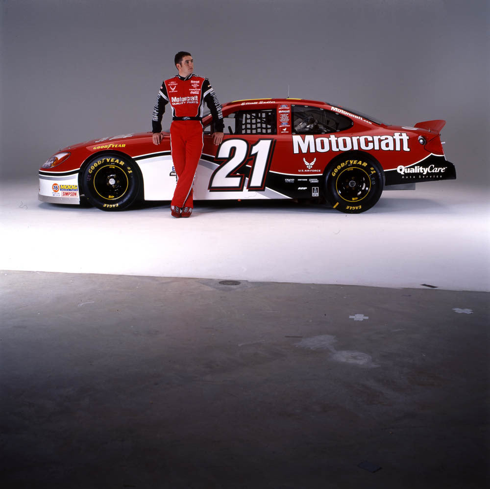 2002 Ford Taurus NASCAR Elliott Sadler 45 AR-2001-213703 0144-3337