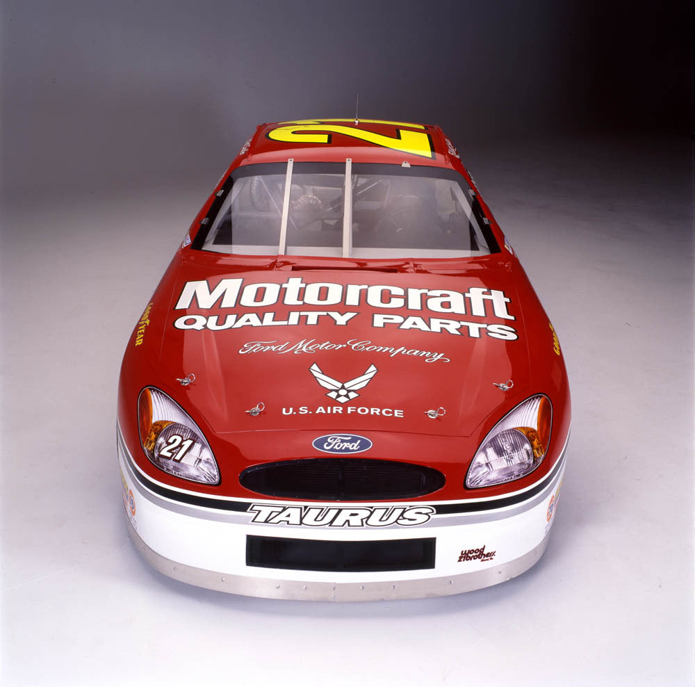 2002 Ford Taurus NASCAR Elliott Sadler 84 AR-2001-213703 0144-3353