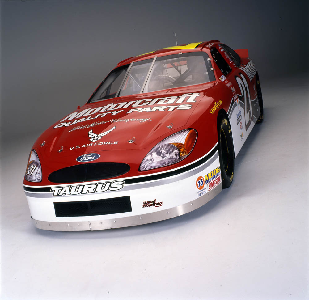 2002 Ford Taurus NASCAR Elliott Sadler 129 AR-2001-213703 0144-3365