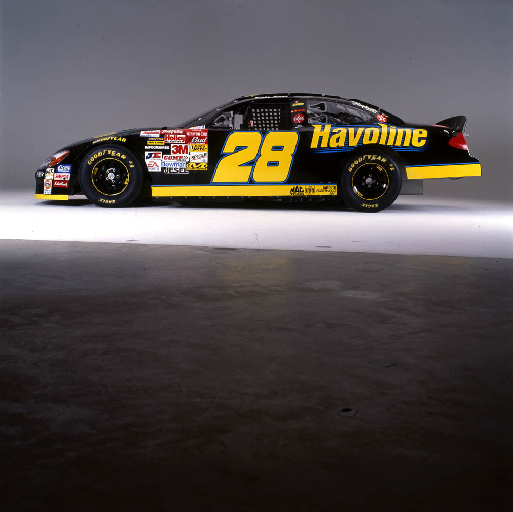 2002 Ford Taurus NASCAR Ricky Rudd 31 AR-2001-213703 0144-3400