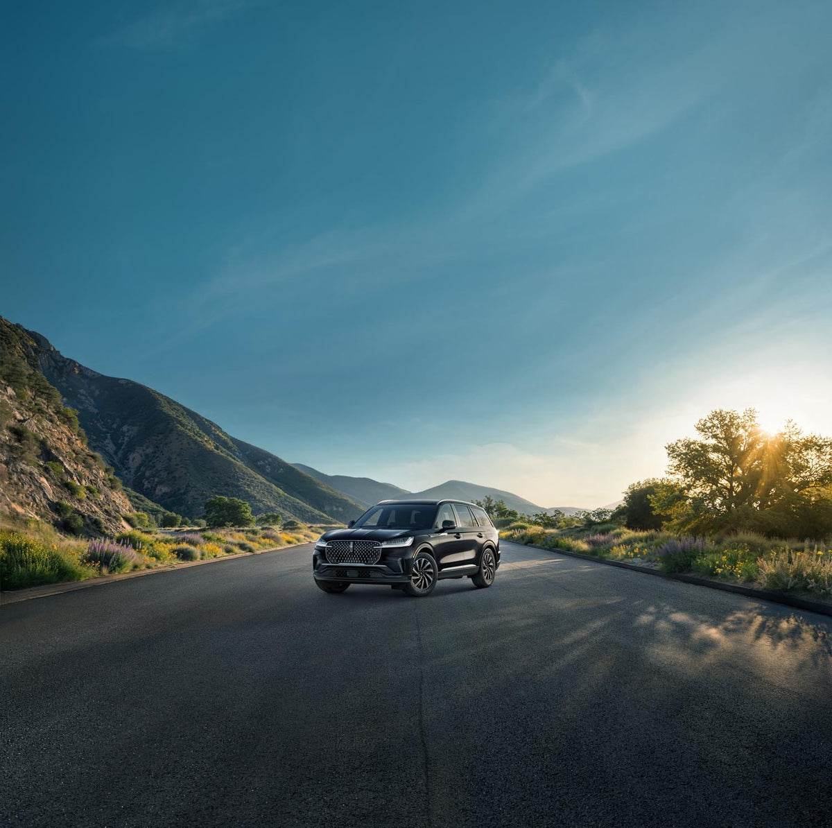 Official Lincoln image of the 2026 Lincoln Aviator.