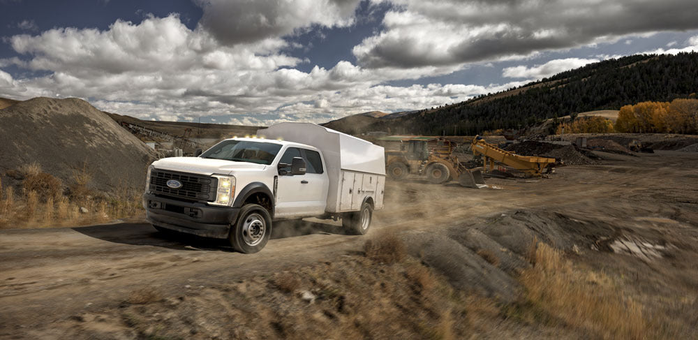 Official Ford Motor Company image of the 2026 Ford Super Duty F-450.