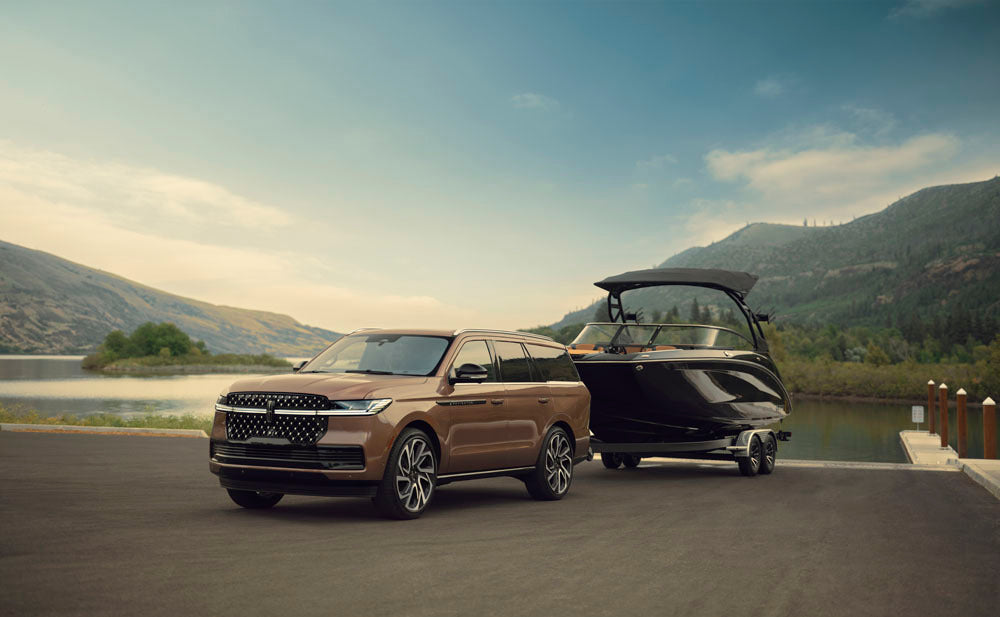 Official Lincoln image of the 2026 Lincoln Navigator.