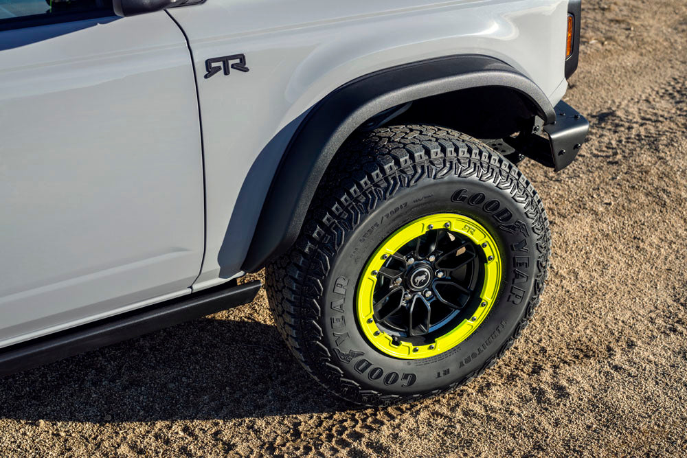 Official Ford Motor Company image of the 2026 Bronco, part of Ford’s modern 4x4 off-road vehicle family.