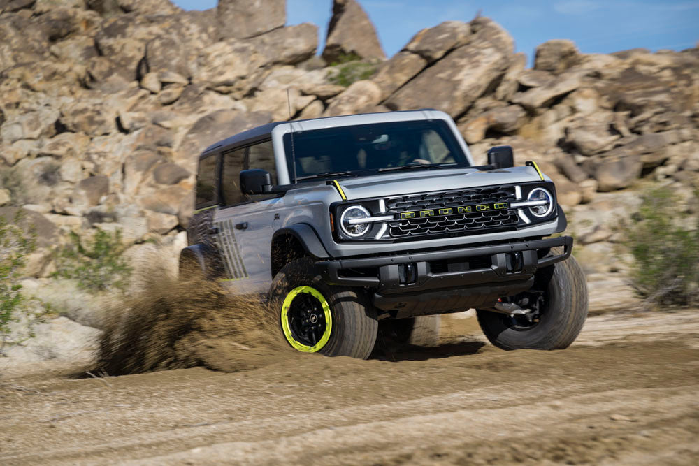 Official Ford Motor Company image of the 2026 Bronco, part of Ford’s modern 4x4 off-road vehicle family.