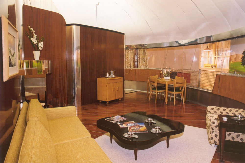 Dymaxion House 04 19 2002 0400-1363