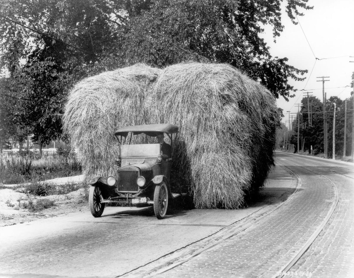 Ford Motor Company archival image documenting Model T Truck 8000lbs Hay 1921.