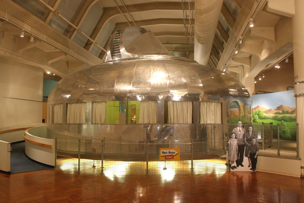 Dymaxion House Jul 2007 0400-2453