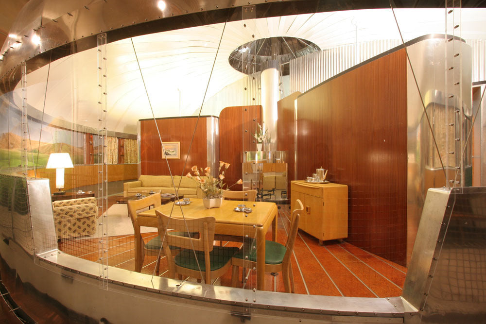 Dymaxion House Living Room Jul 2007 0400-2454