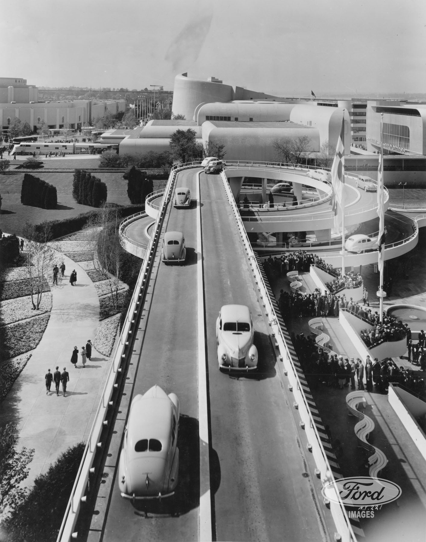 New York Worlds Fair Road Of Tomorrow 1939 0400-2734