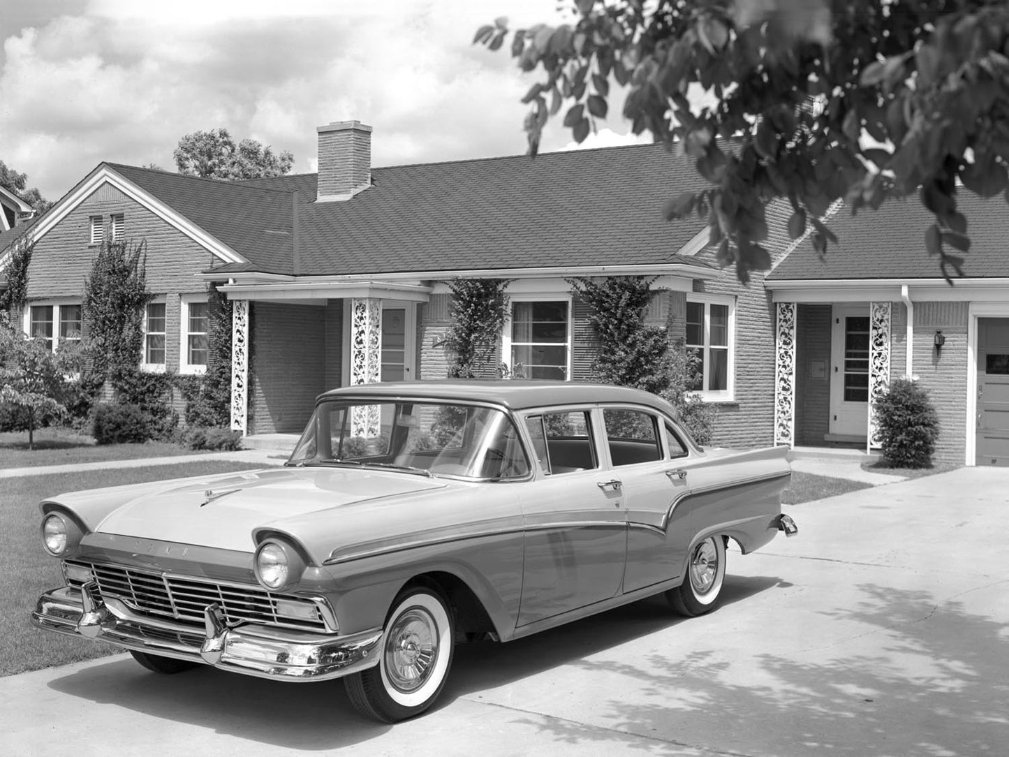 1957 Ford Fordor 0400-8429