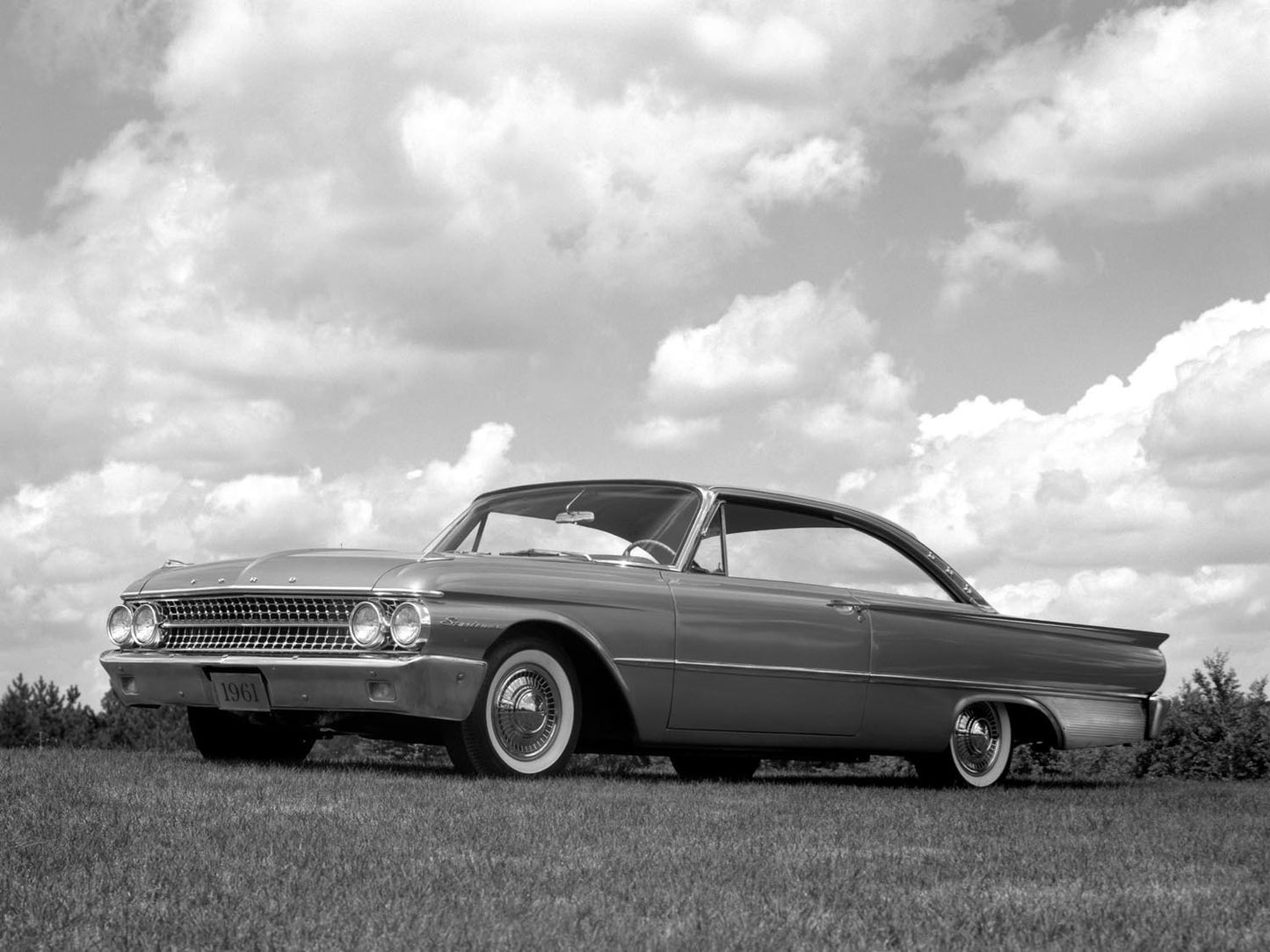 1961 Ford Starliner hardtop 0400-8524