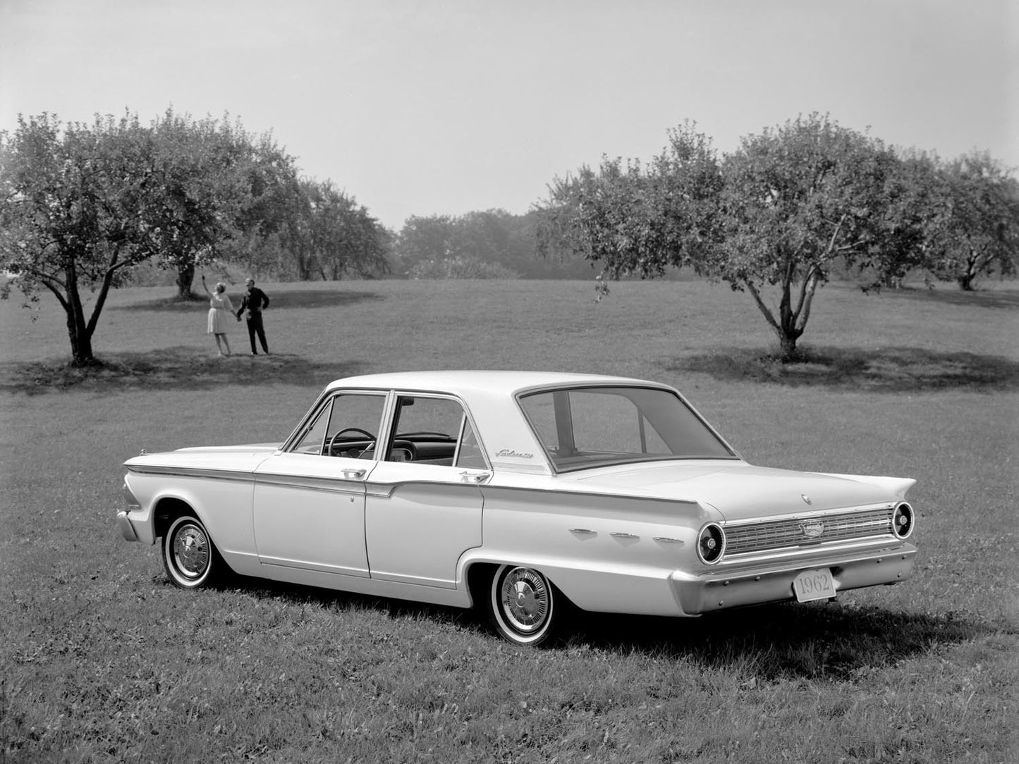 1962 Ford Fairlane Fordor Sedan 0400-8546