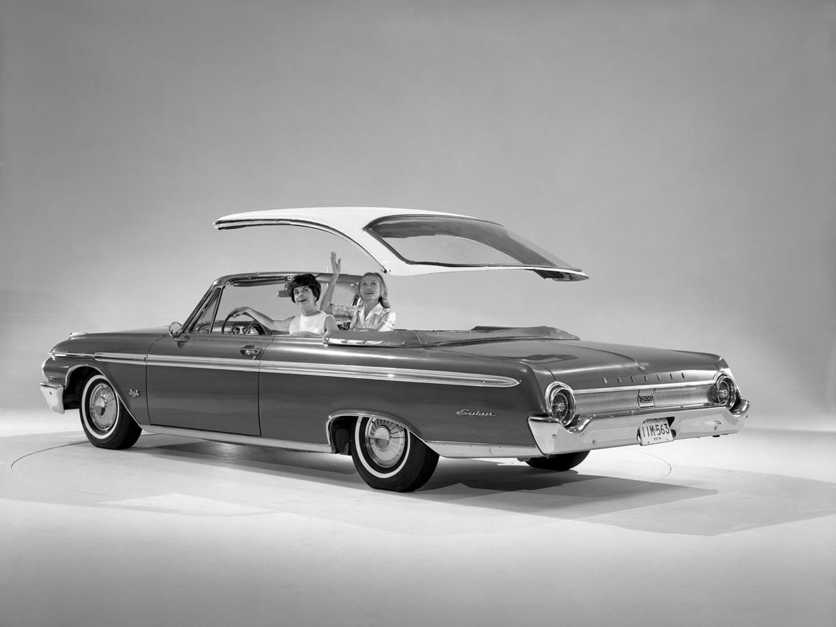 Ford Motor Company archival image documenting 1962 Ford Sunliner convertible with Starlift Roof.