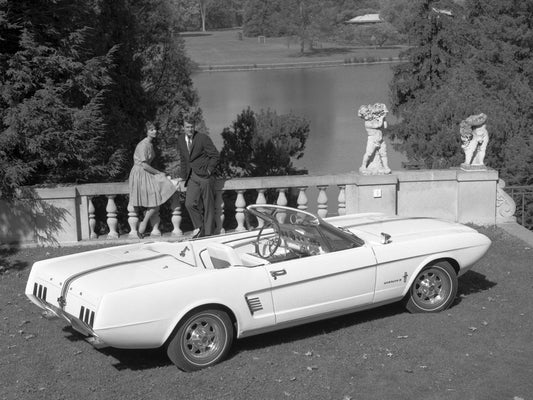 1963 Ford Mustang II concept car 0400-8575