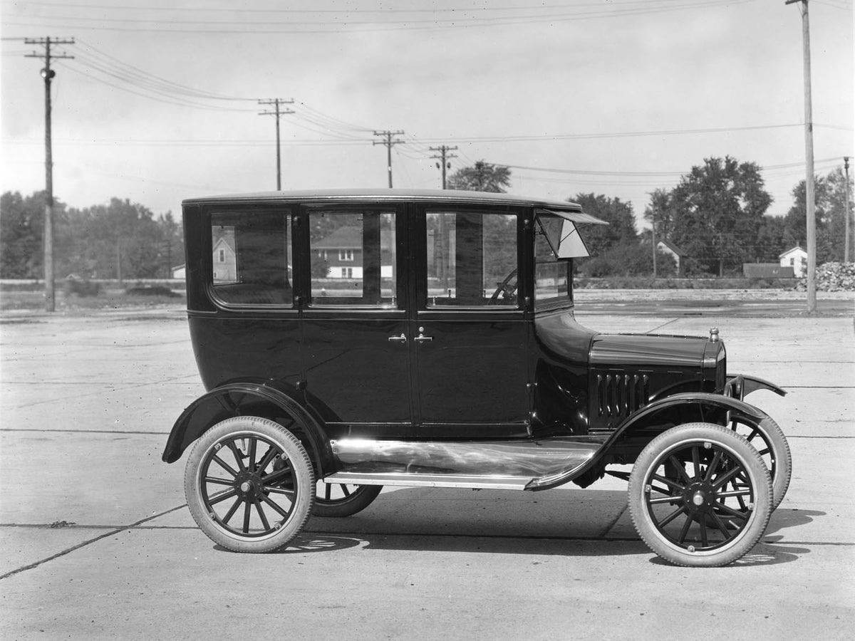 Ford Motor Company archival image documenting Mid 1923 1925 Ford Model T 4 door Sedan.
