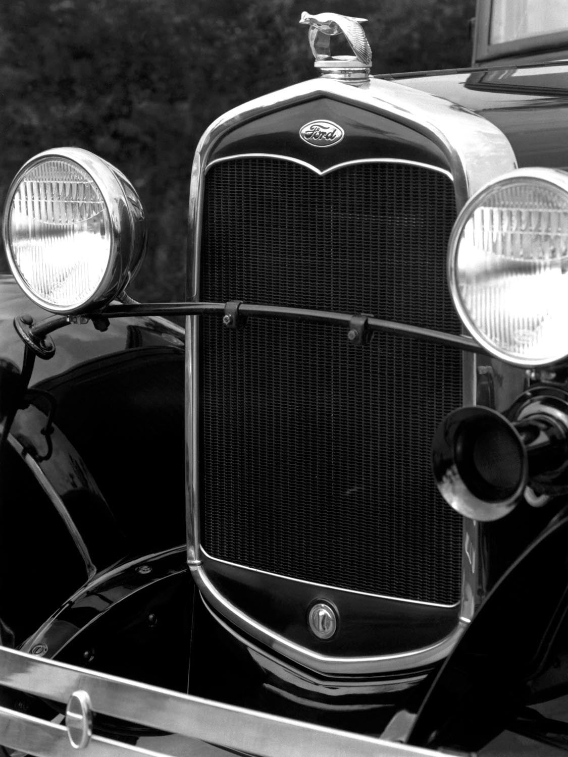 1931 Model A radiator and shell 0400-8825