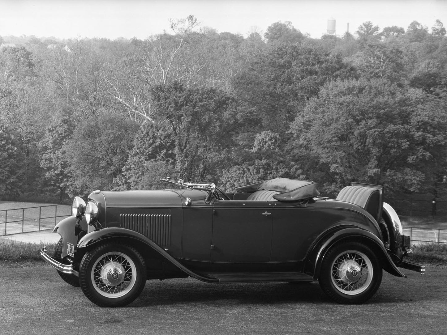 1932 Ford DeLuxe Roadster model B40 0400-8839