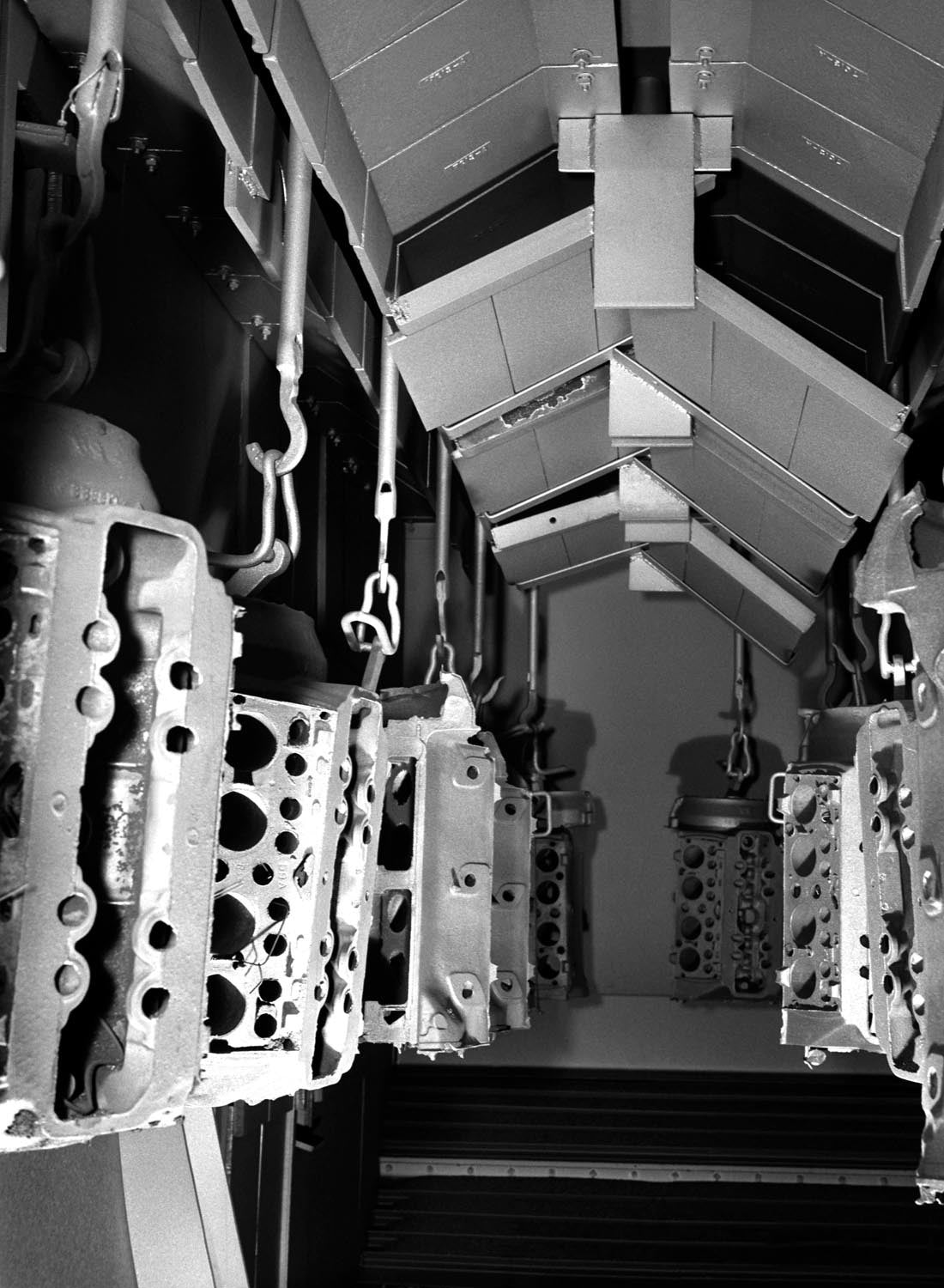 1946 Rouge Foundry V8 cylinder block castings 0400-9033
