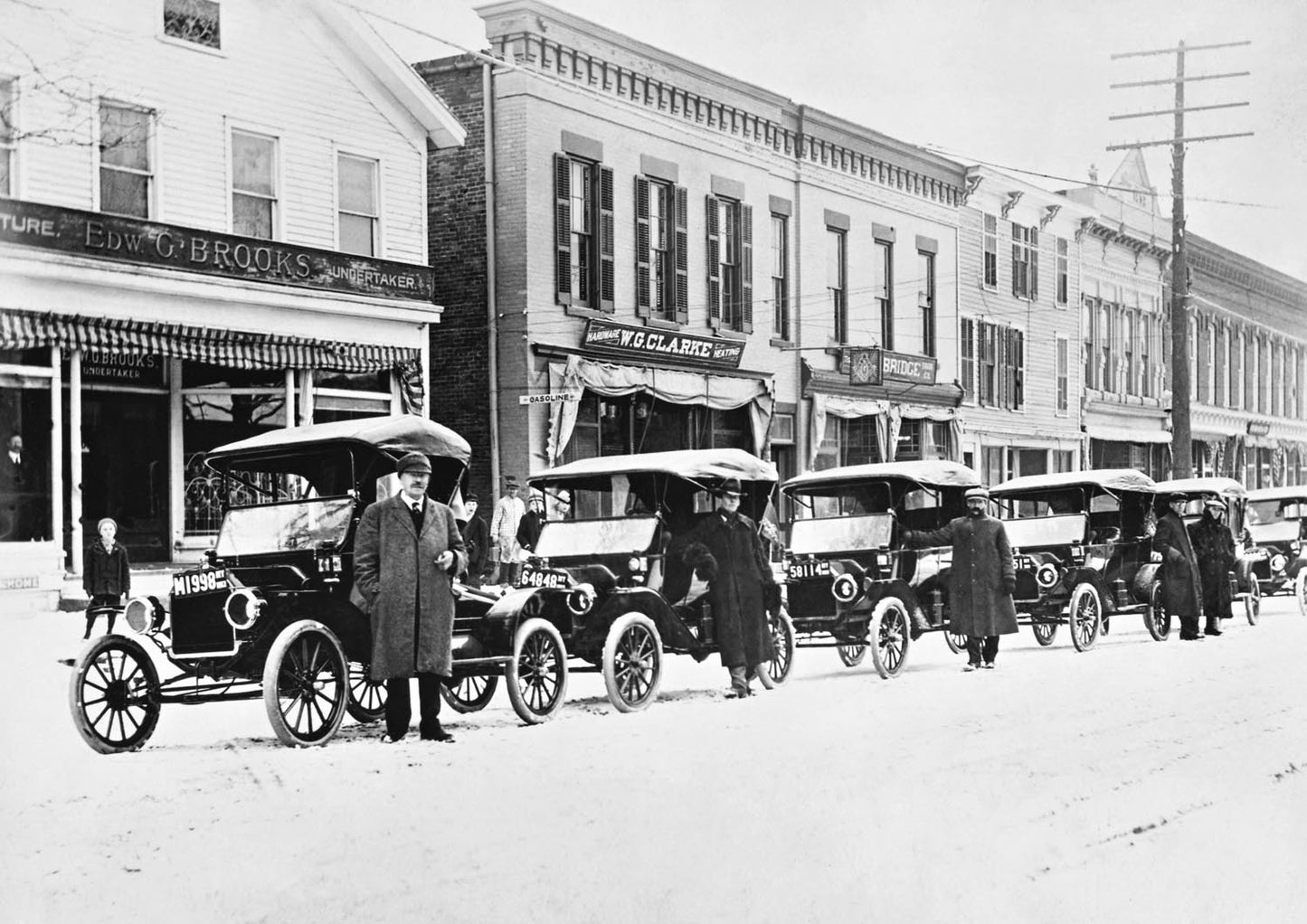 1913 Ford Model T roadster and Touring Car 0400-9183