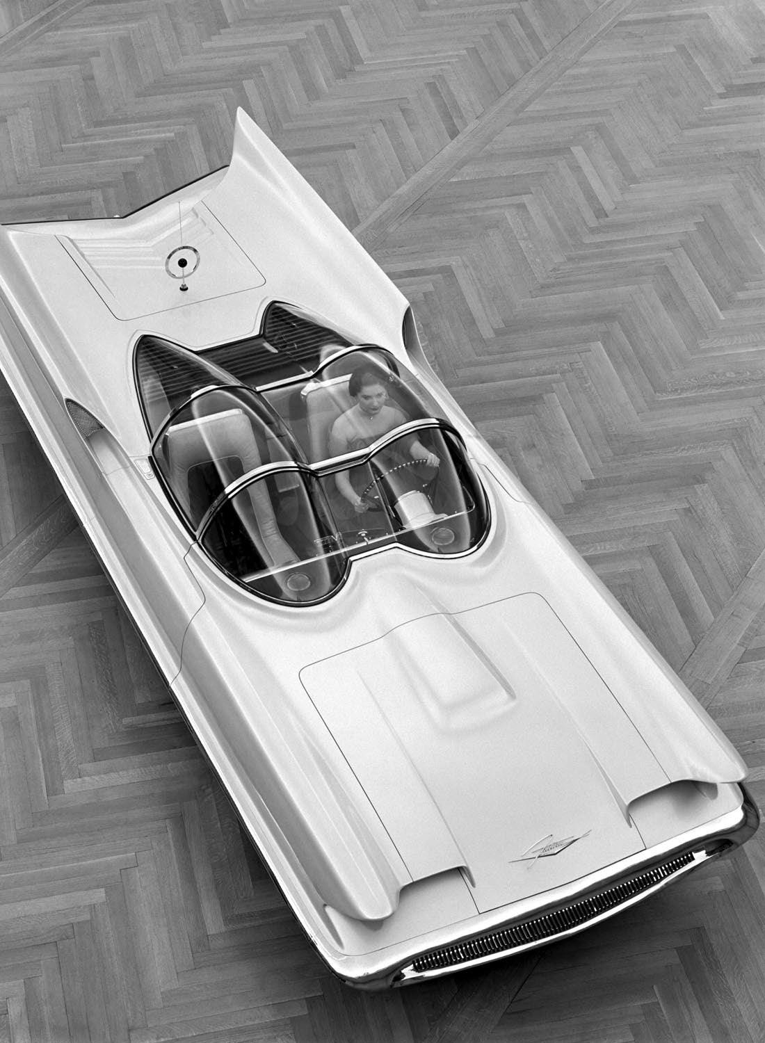 1955 Lincoln Futura concept car 0400-9299 – Fordimages