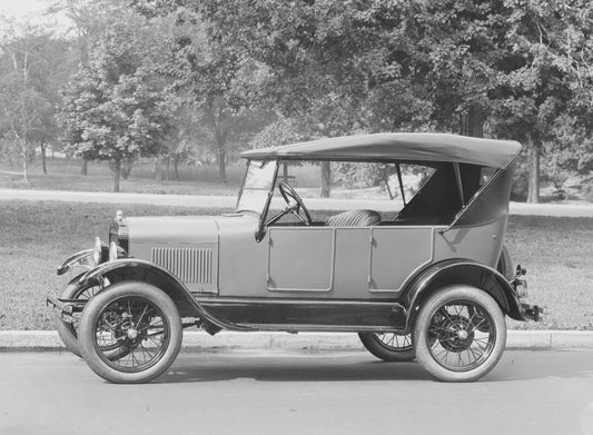 1927 Ford Model T Touring Car 0401-0699