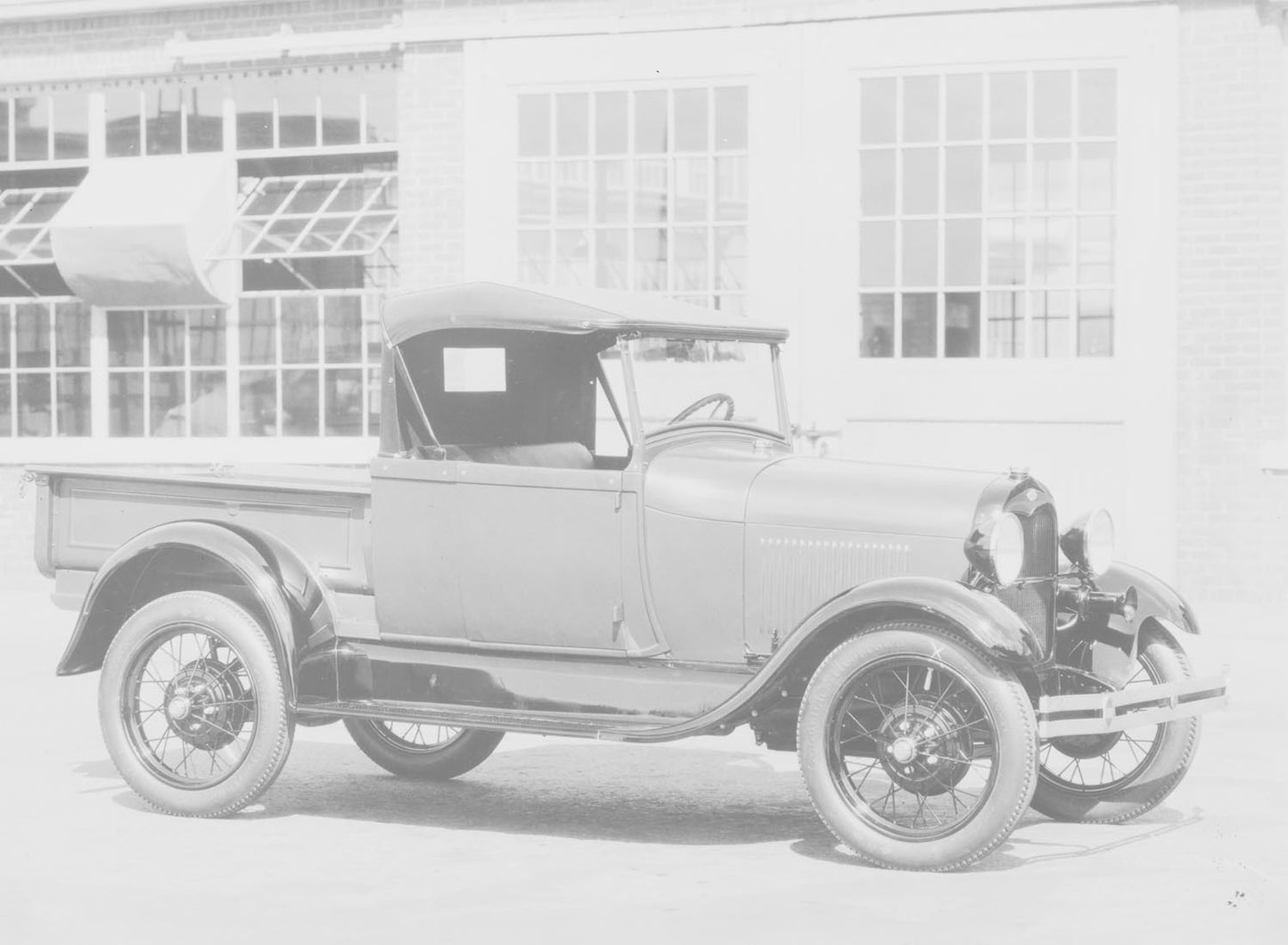1928 Ford Model A roadster pickup 0401-0706