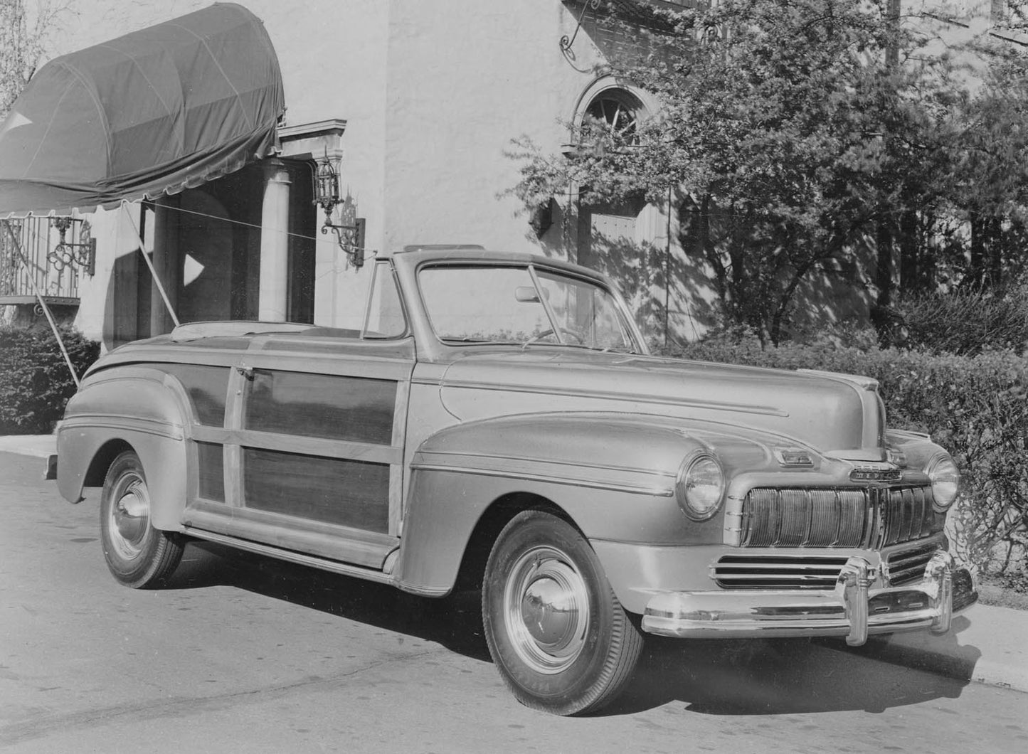 1946 Mercury Sportsman convertible 0401-1050