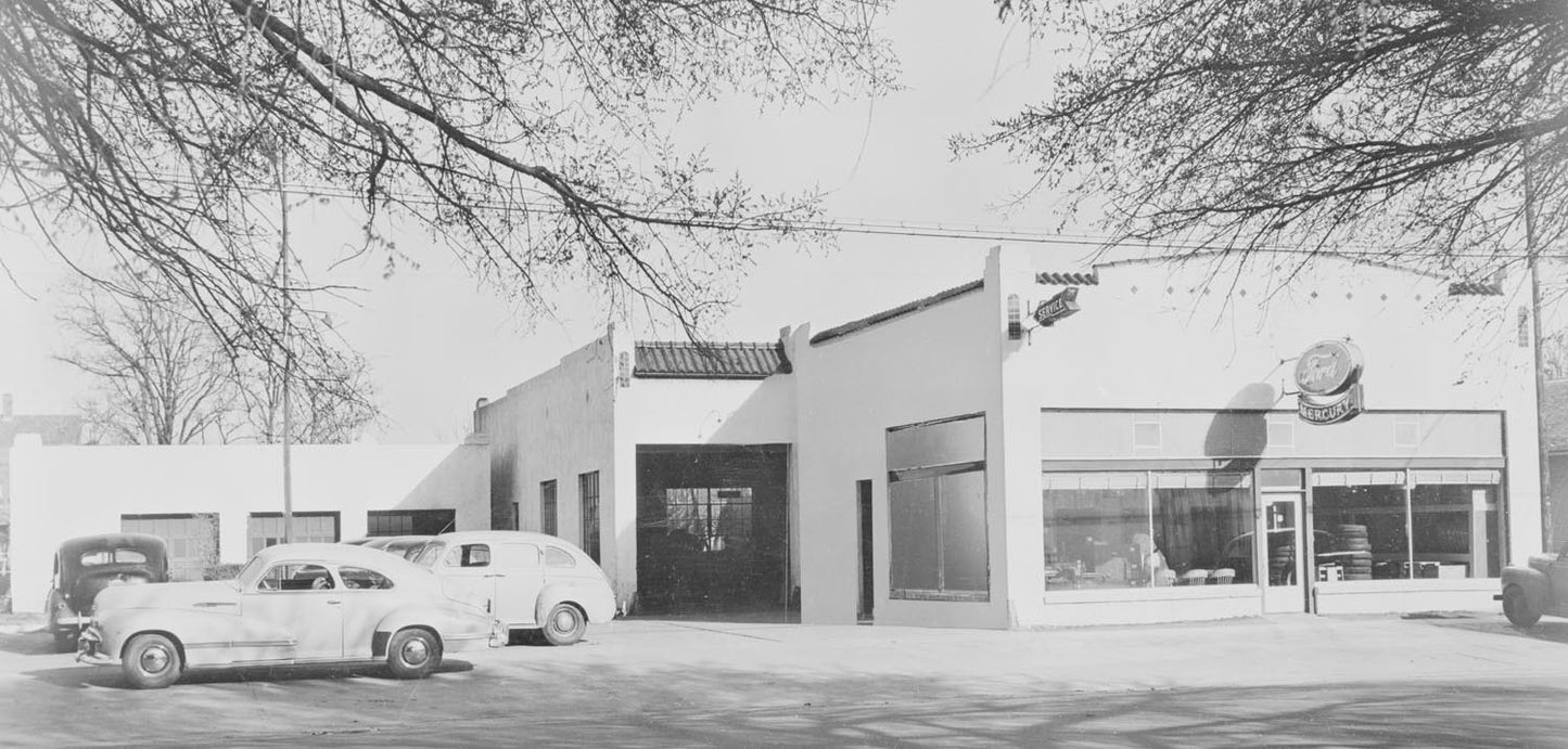 1944 Ford service station 0401-1079