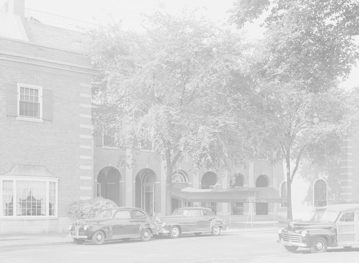 1946 Dearborn Inn Dearborn Michigan 0401-1275