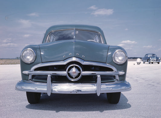 1949 Ford Club Coupe 0401-1395