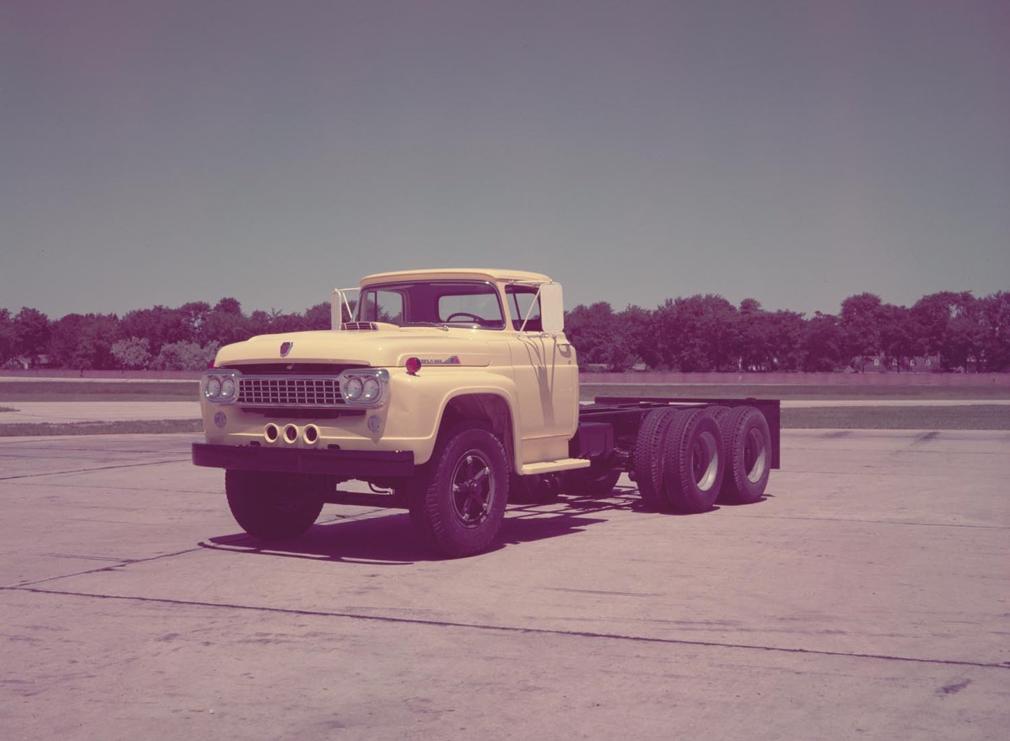 1958 Ford T 800 truck 0401-1995