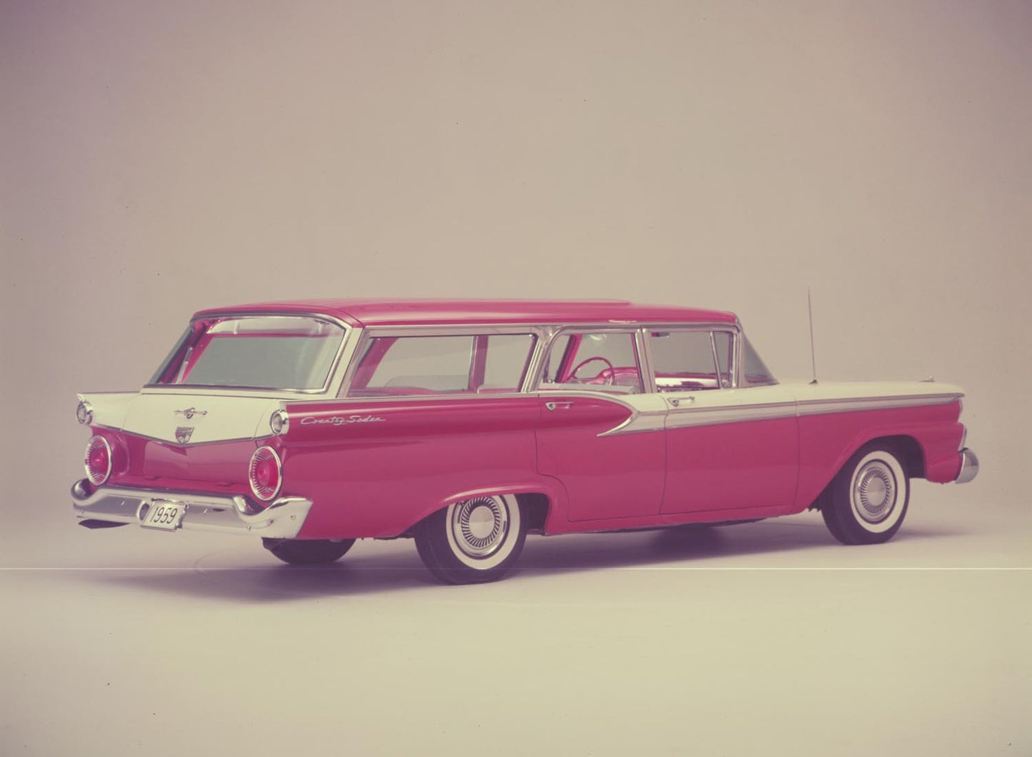 1959 Ford Country Sedan station wagon 0401-2013