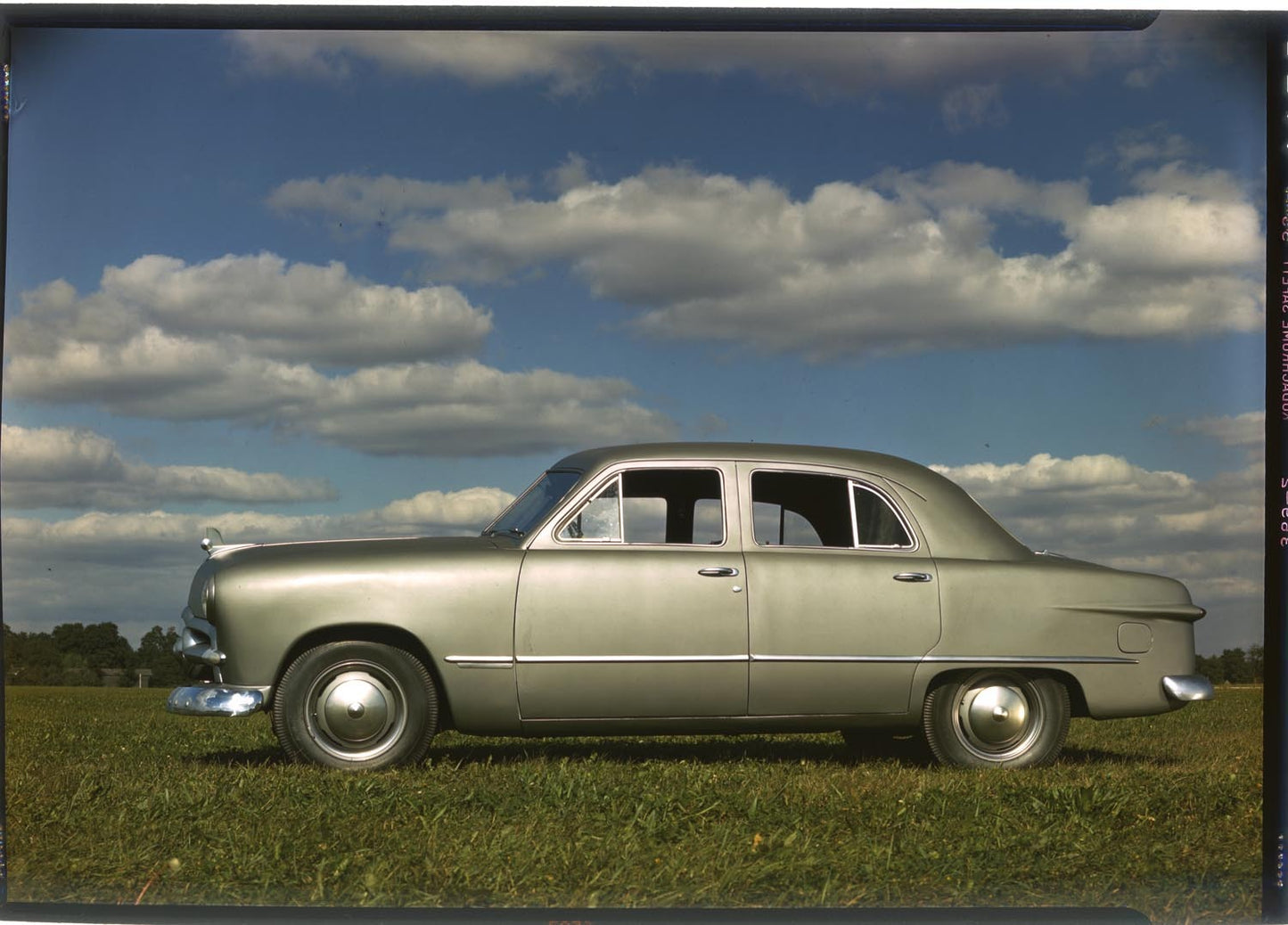 1949 Ford four door prototype 0401-5877