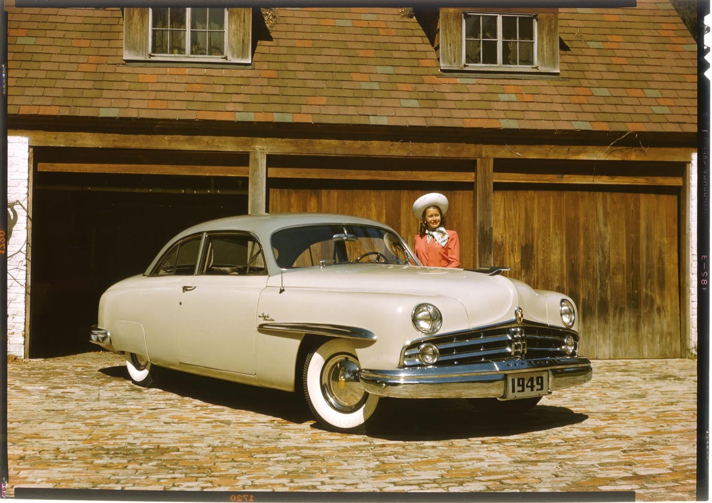 1949 Lincoln Cosmopolitan two door 0401-5930