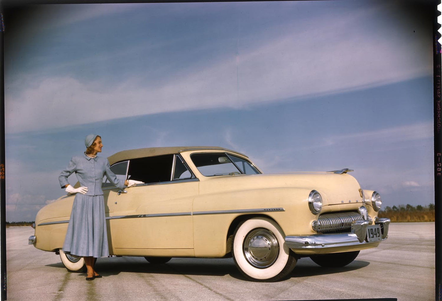 1949 Mercury convertible 0401-5952