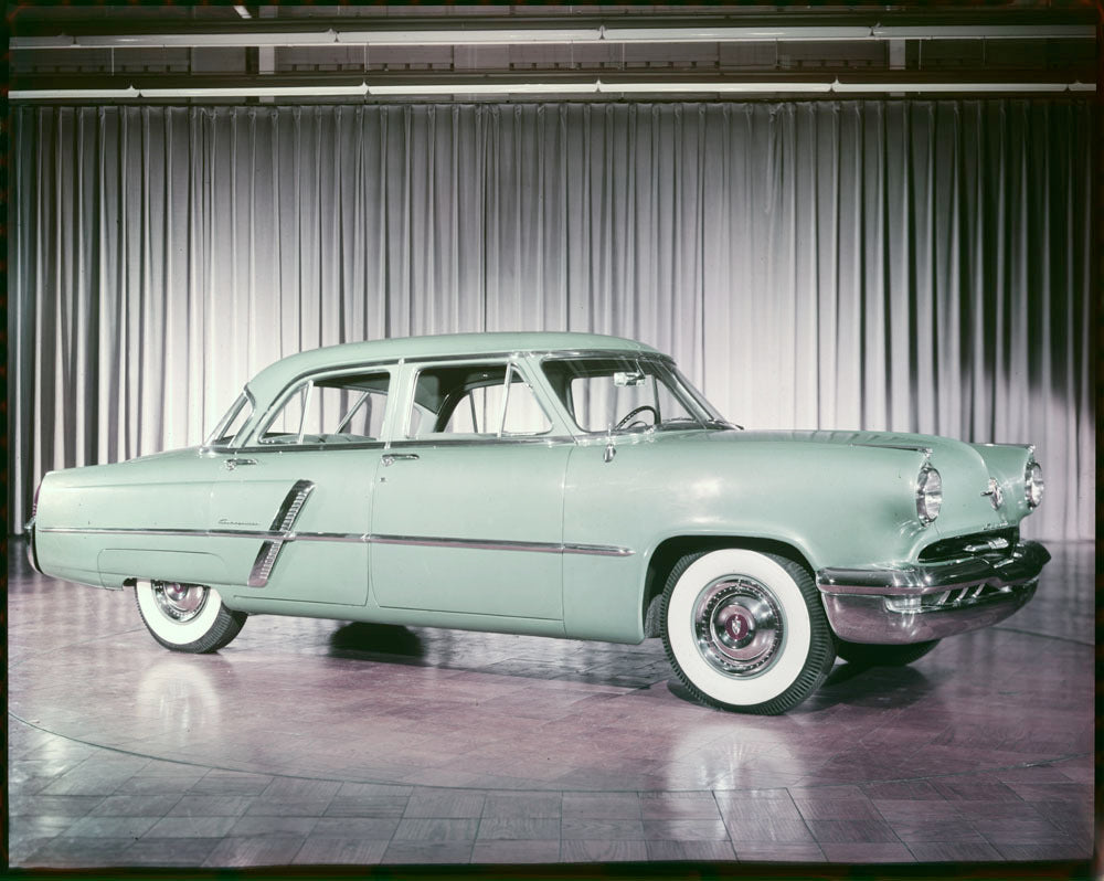1952 Lincoln Cosmopolitan four door sedan 0401-6153