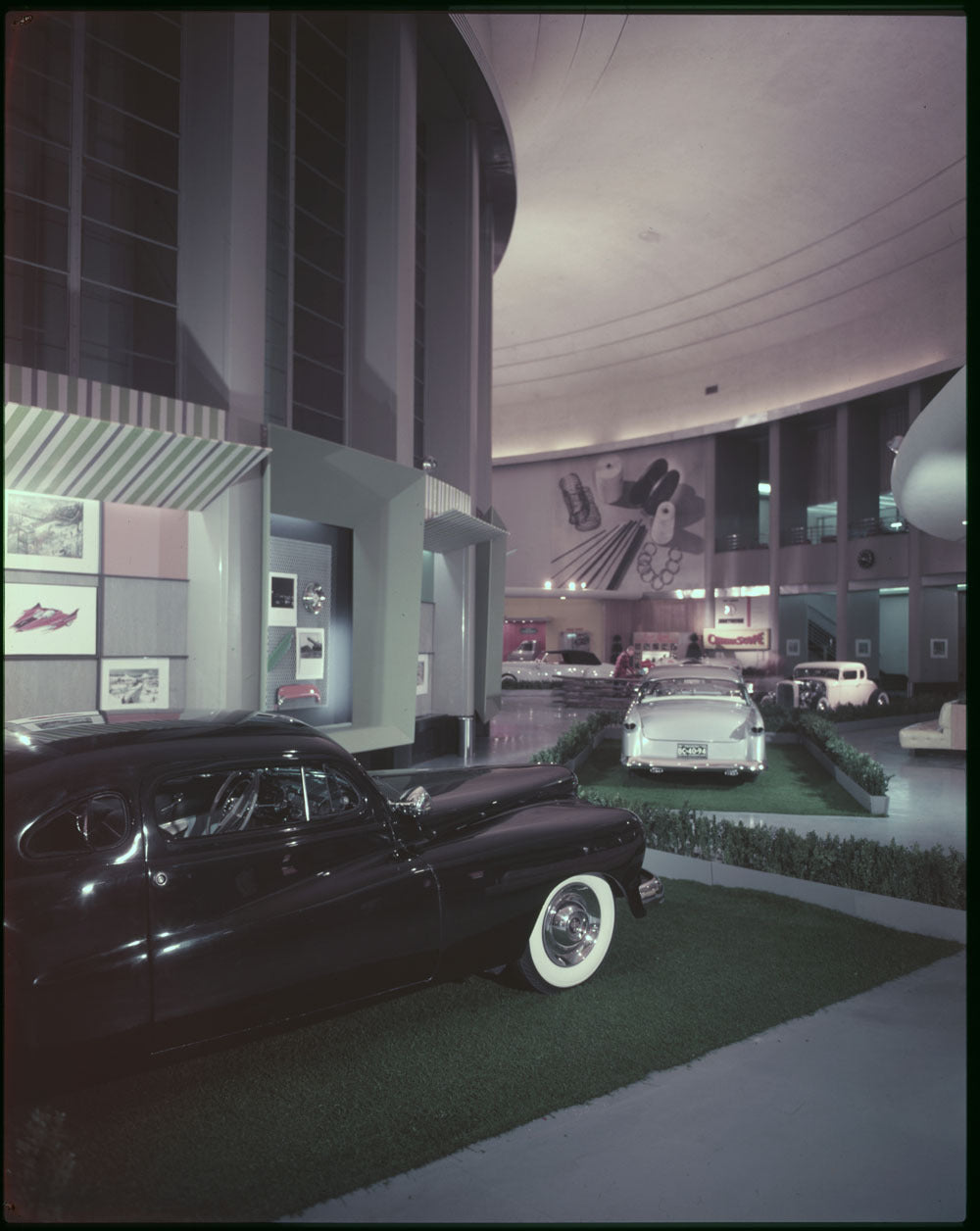 1956 Ford Rotunda Custom Car Show 0401-6698