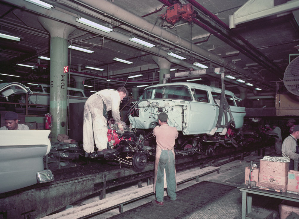 1957 Ford dearborn Assembly Plant body drop 0401-6762