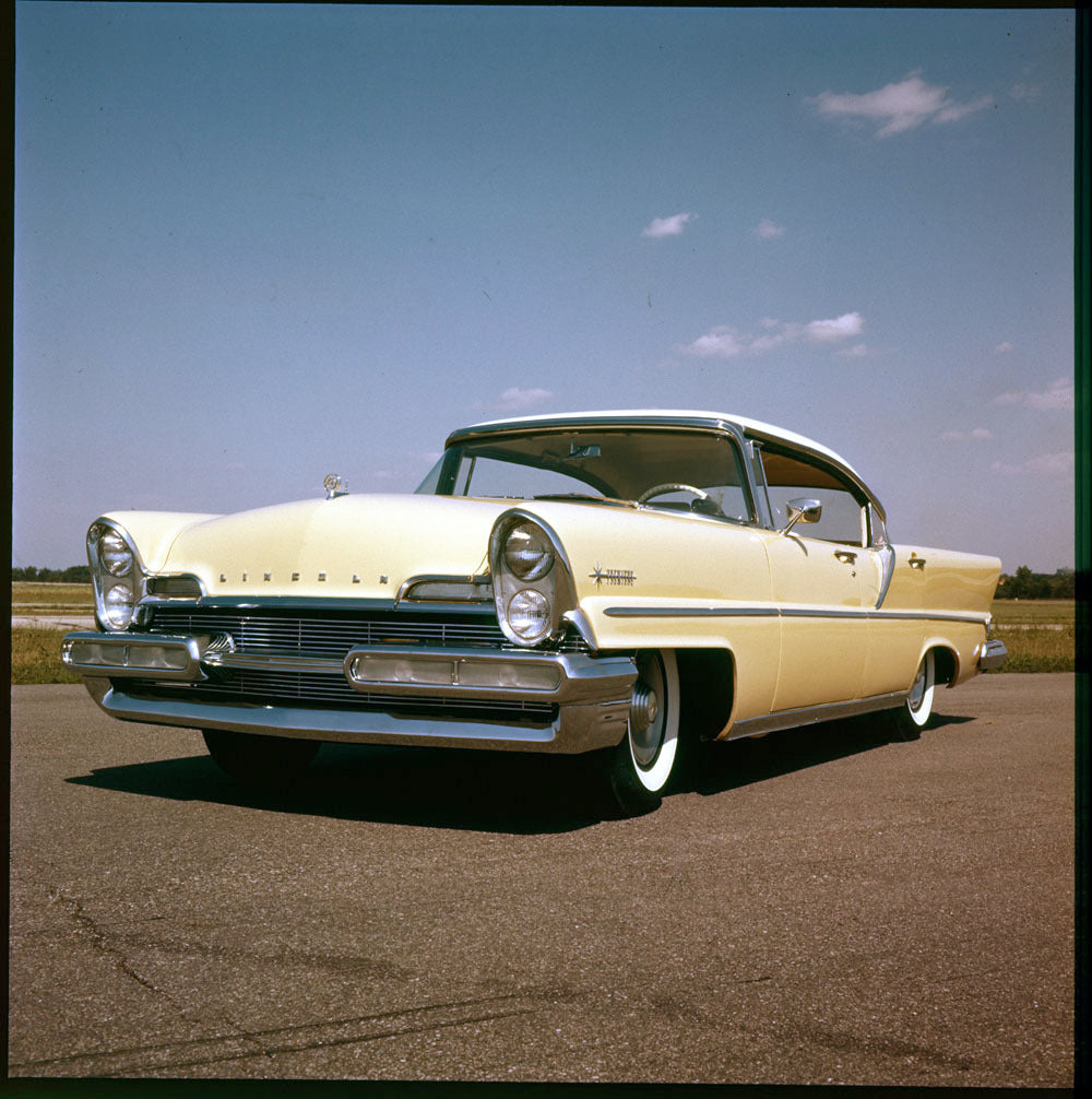 1957 Lincoln Premiere Landau 0401-6837